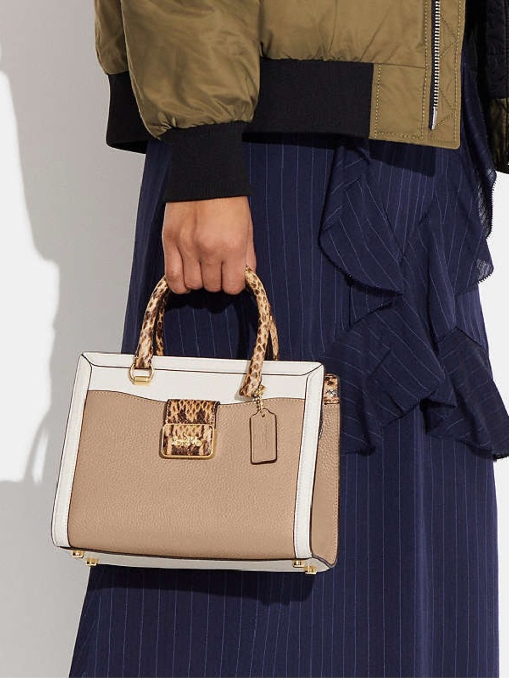 Coach Grace Carryall In Colorblock - Picture 15 of 15